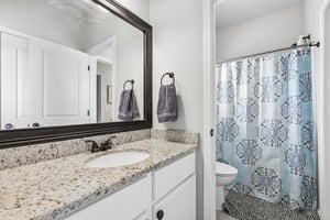 Chapman Farm Rd-S2304-024.jpg