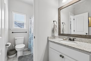 Chapman Farm Rd-S2304-026.jpg