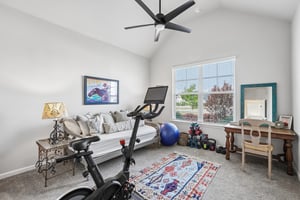 Chapman Farm Rd-S2304-027.jpg