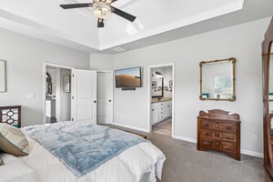 Chapman Farm Rd-S2304-031.jpg