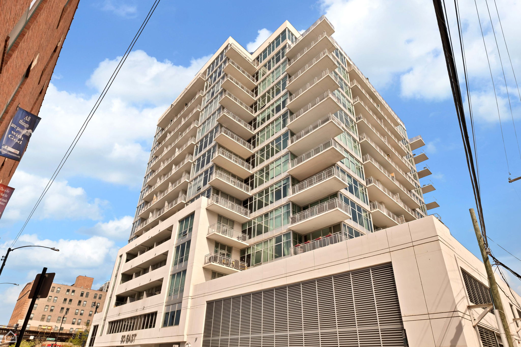 50 E 16th St_002
