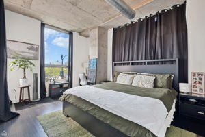 50 E 16th St_010