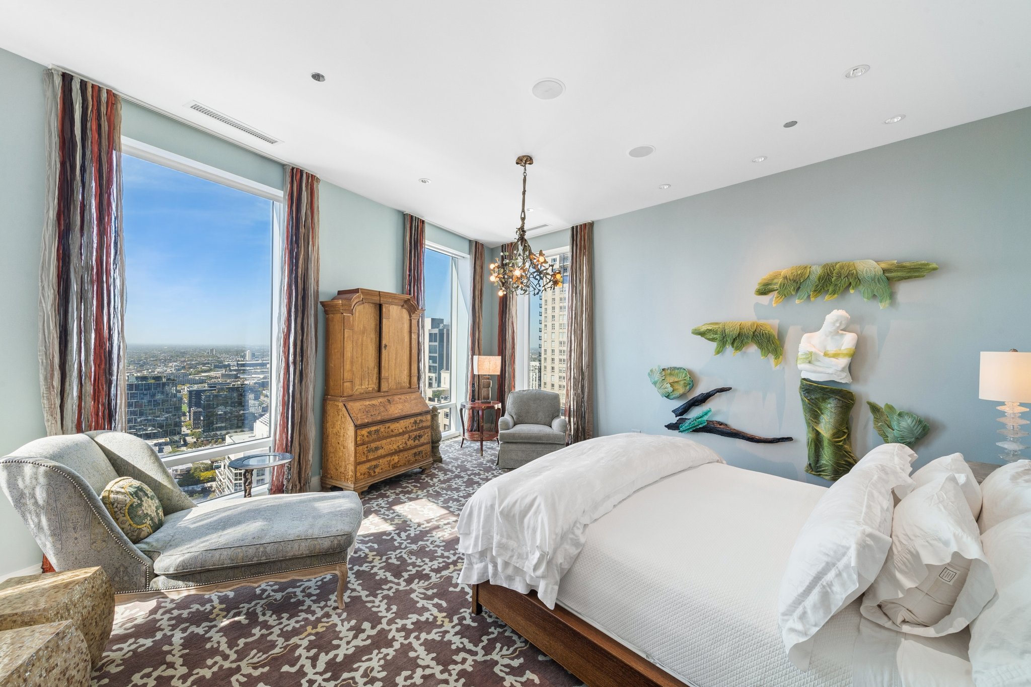 50 E Chestnut St_022.jpg