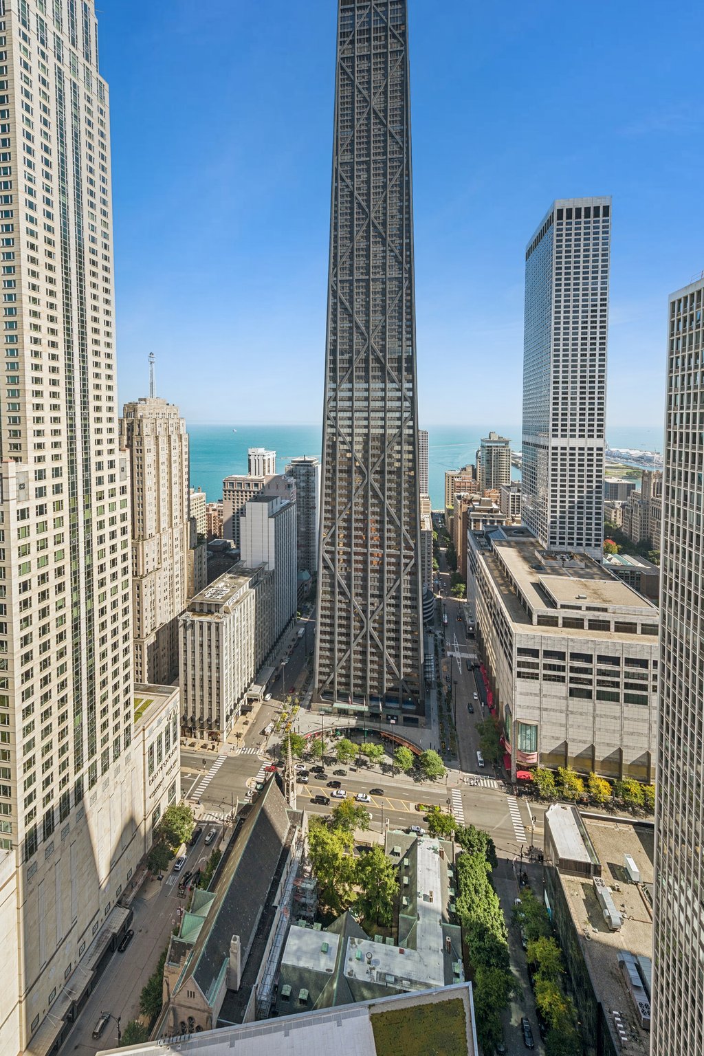50 E Chestnut St_041.jpg