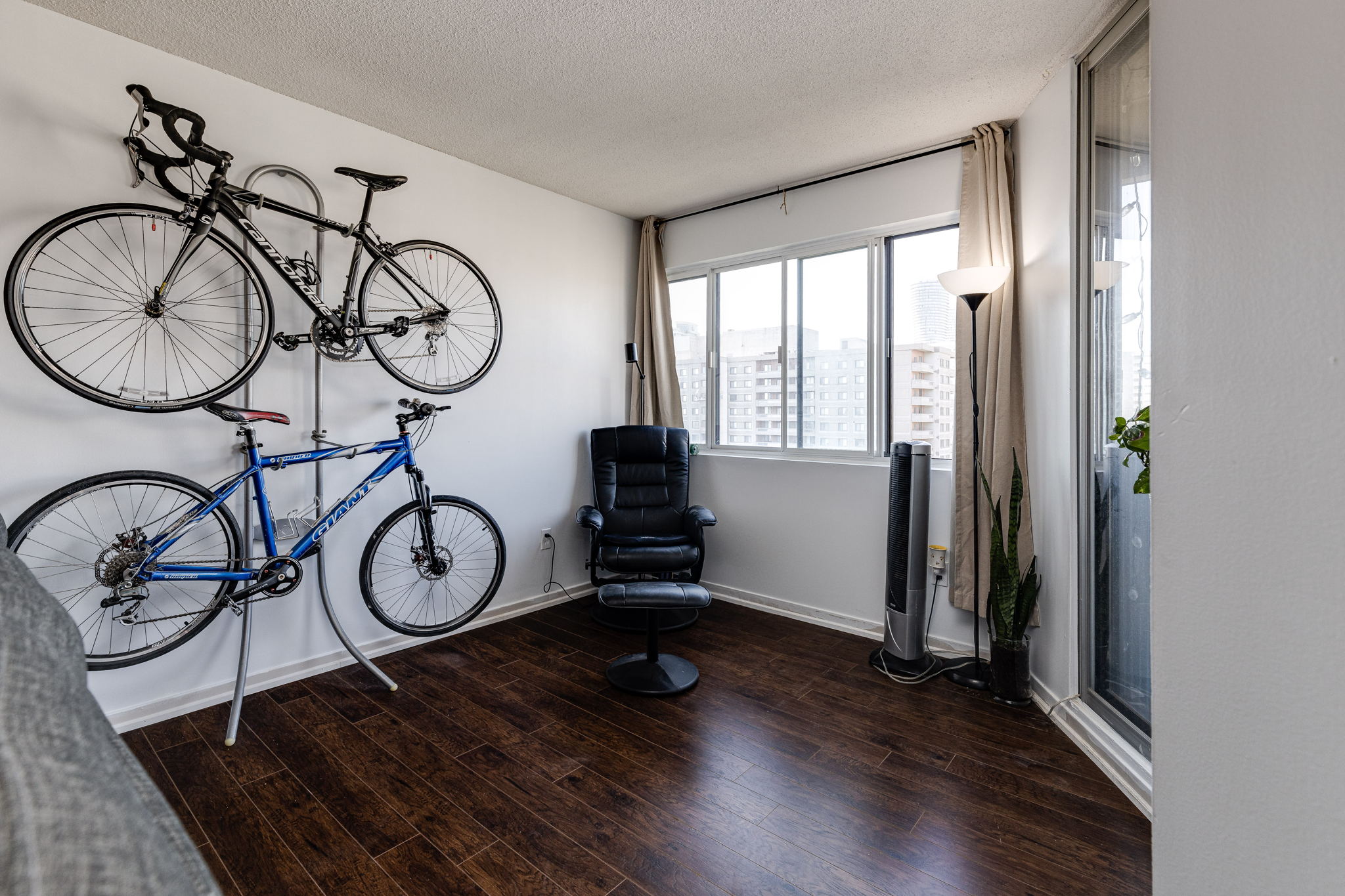 Mississauga property showcase — delivered property photograph 9