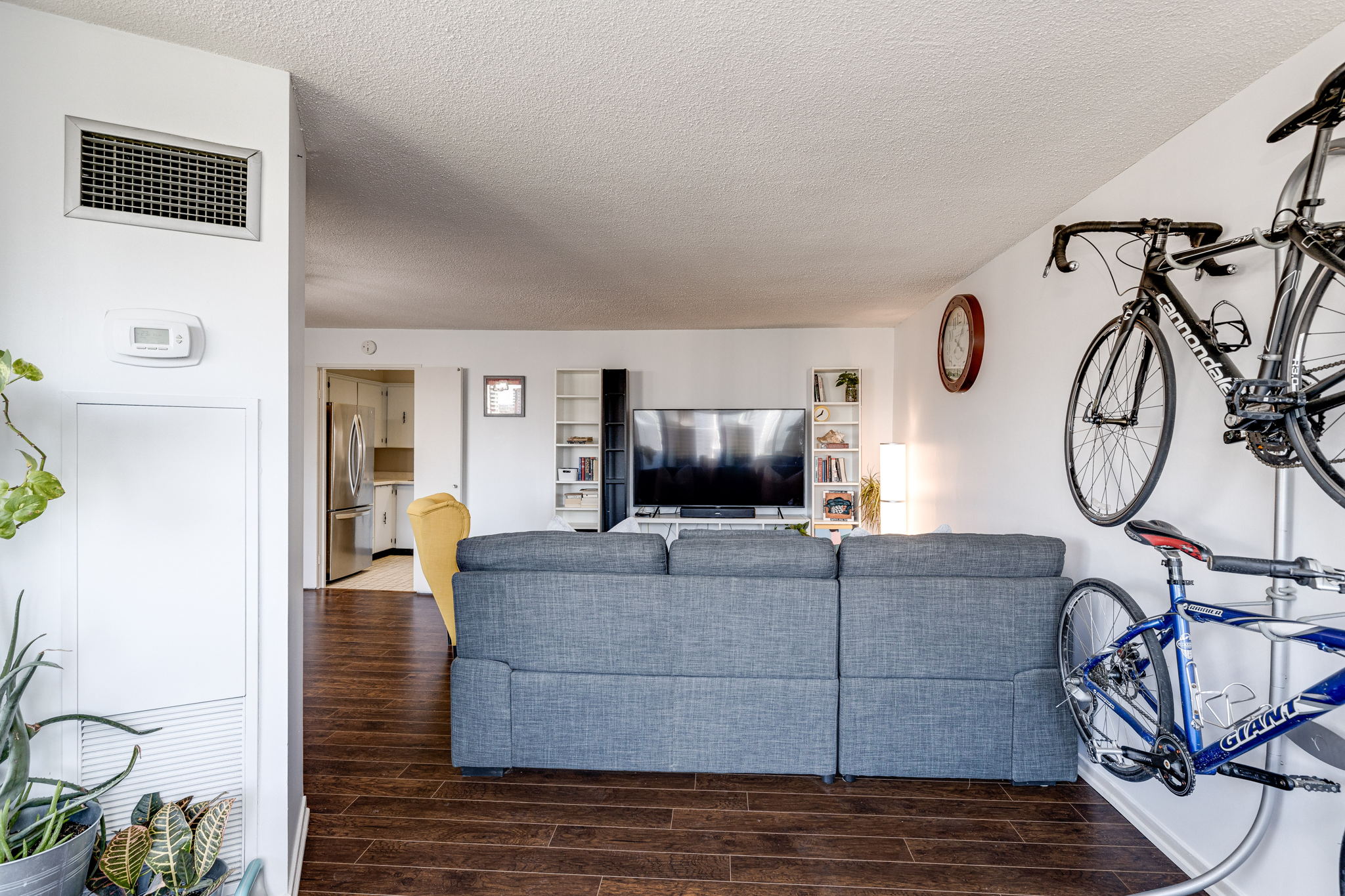 Mississauga property showcase — delivered property photograph 11