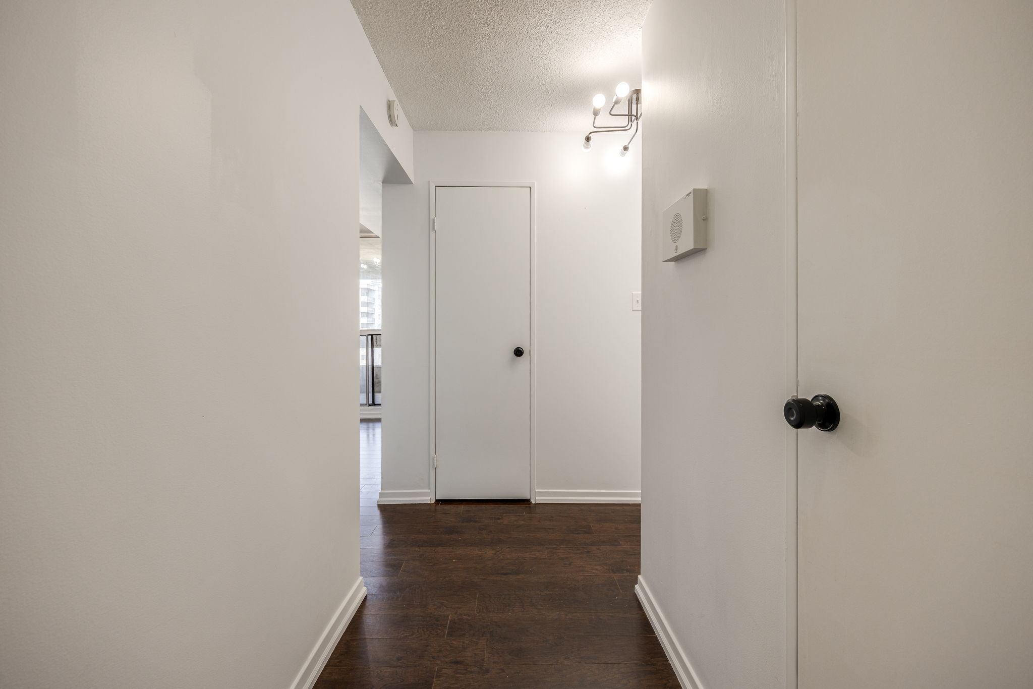 Mississauga property showcase — delivered property photograph 22