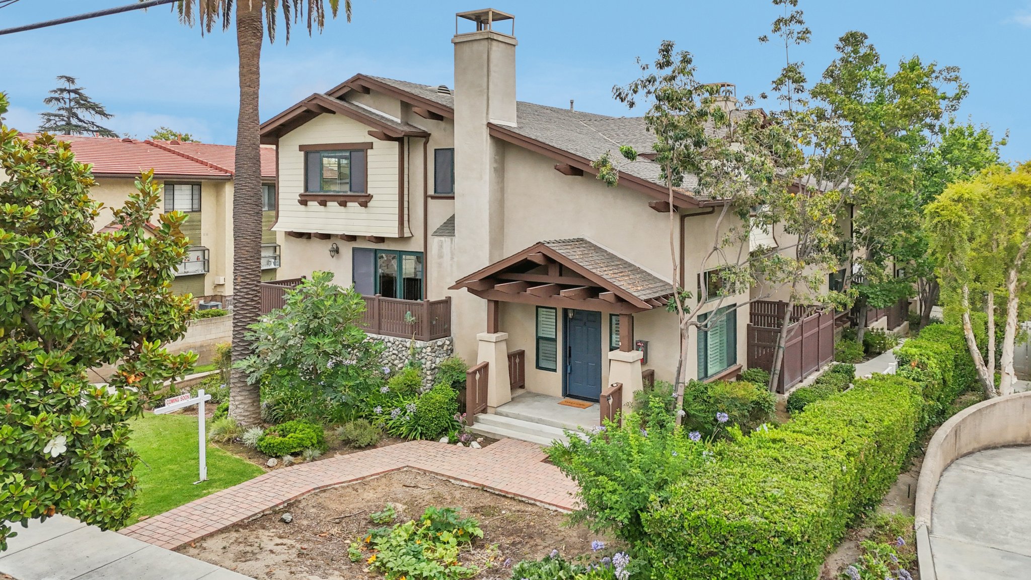Esperanza Ave Unit a-S2207-039.jpg