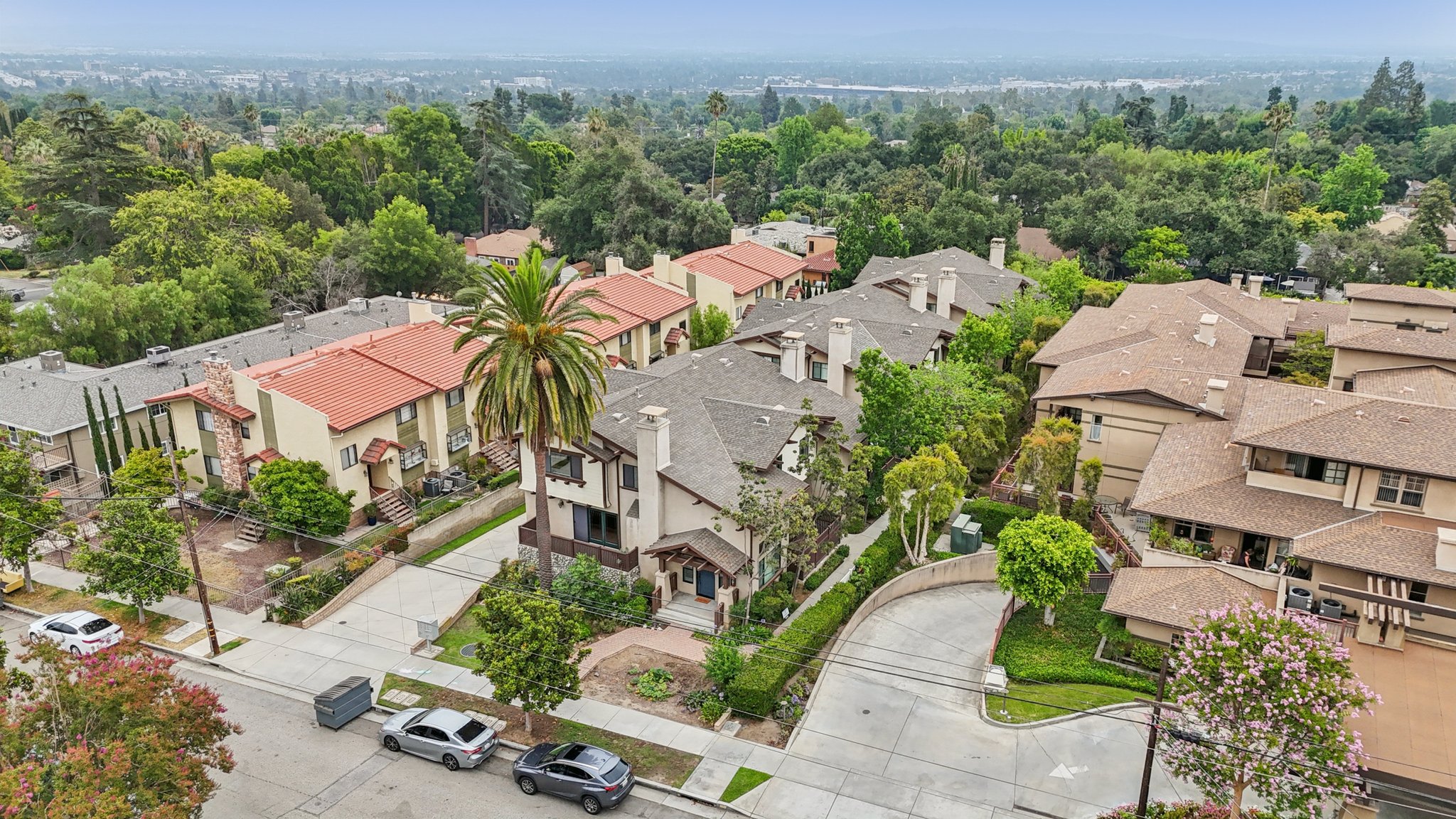Esperanza Ave Unit a-S2207-041.jpg