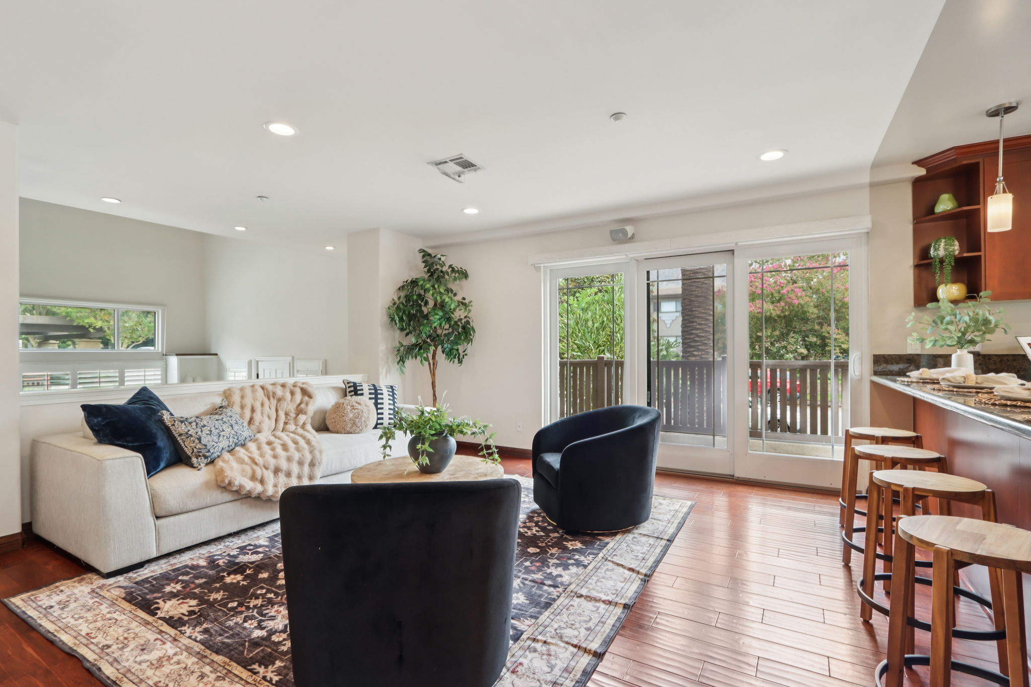 6-print-Esperanza Ave A-S2009-006