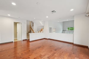 Esperanza Ave Unit a-S2207-018.jpg