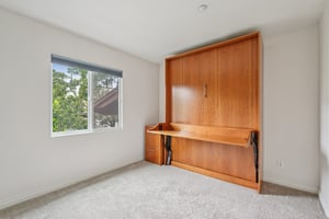 Esperanza Ave Unit a-S2207-022.jpg