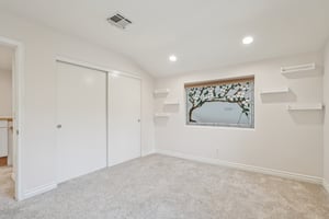 Esperanza Ave Unit a-S2207-032.jpg