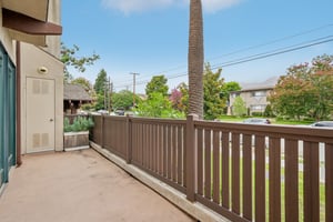 Esperanza Ave Unit a-S2207-037.jpg