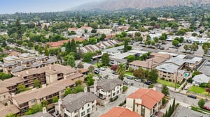 Esperanza Ave Unit a-S2207-049.jpg