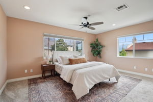 22-print-Esperanza Ave A-S2009-022