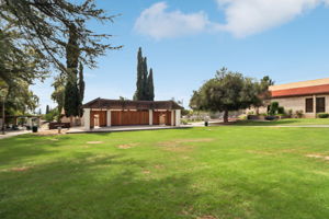 39-print-Esperanza Ave A-S2009-039