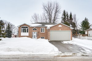 50 Evergreen Crescent, Wasaga Beach ON