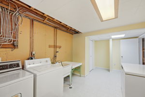  Photo 39