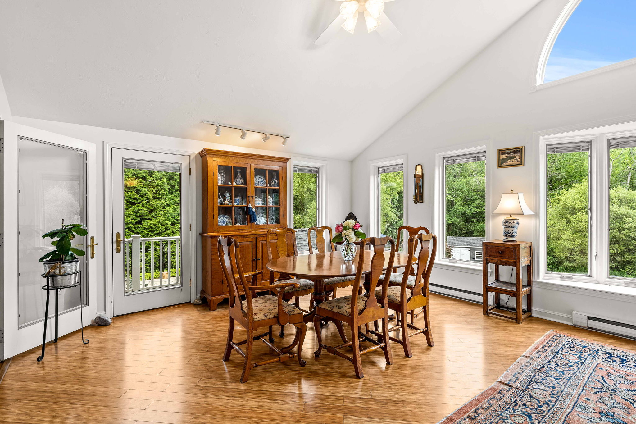 50 Holt Rd, Andover, MA 01810, USA Photo 17