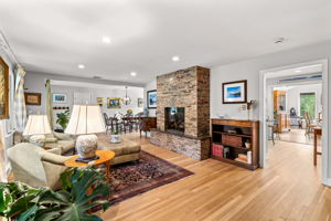 50 Holt Rd, Andover, MA 01810, USA Photo 15