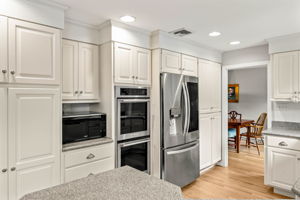50 Holt Rd, Andover, MA 01810, USA Photo 27
