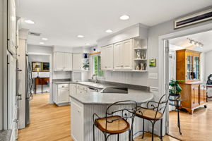 50 Holt Rd, Andover, MA 01810, USA Photo 28