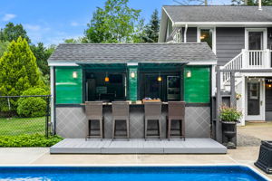 50 Holt Rd, Andover, MA 01810, USA Photo 11
