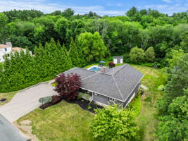 50 Holt Rd, Andover, MA 01810, USA Photo 3