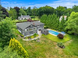 50 Holt Rd, Andover, MA 01810, USA Photo 5
