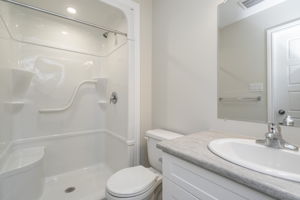  Photo 44