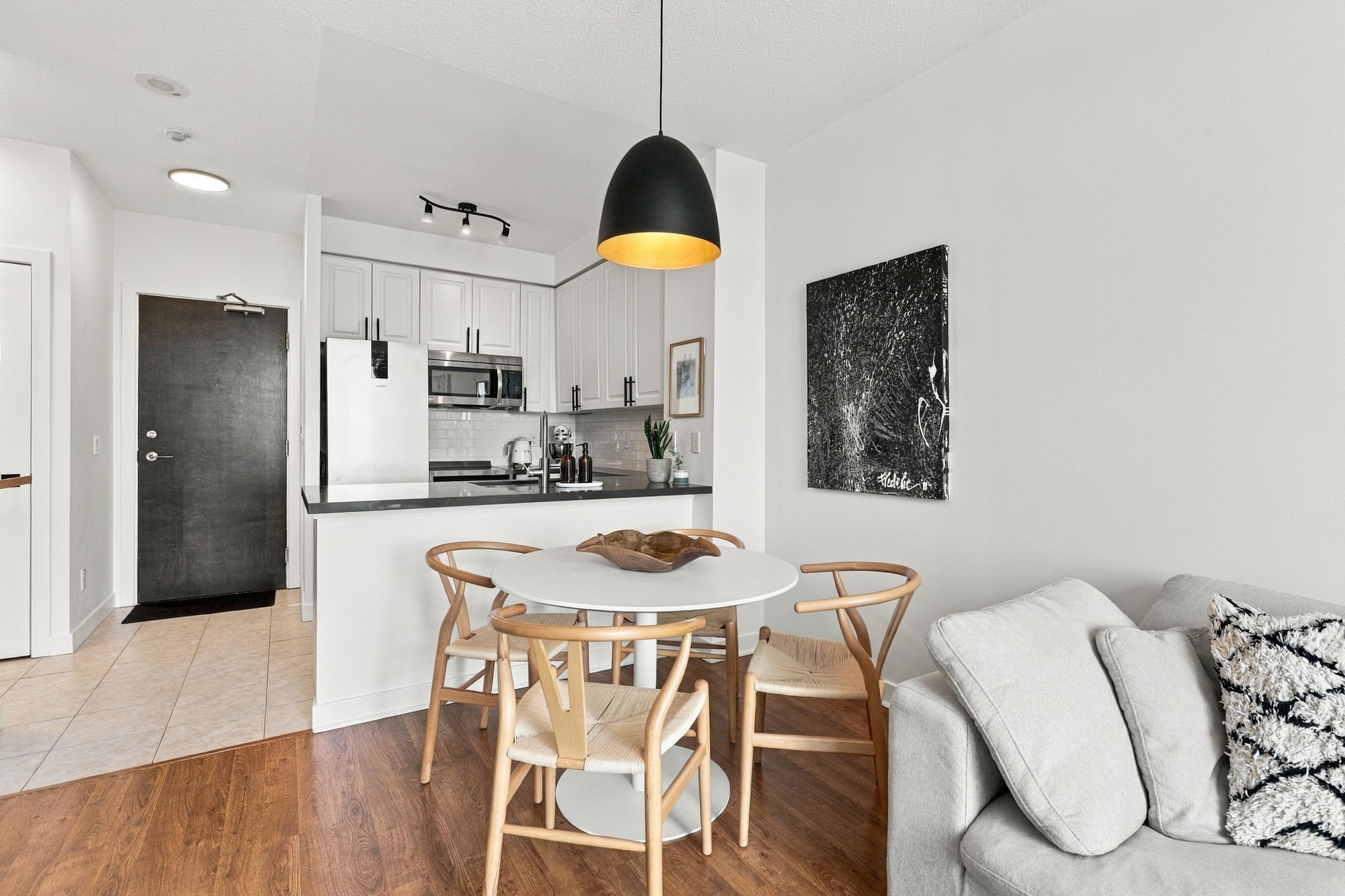 Property in Toronto — delivered property photograph 10