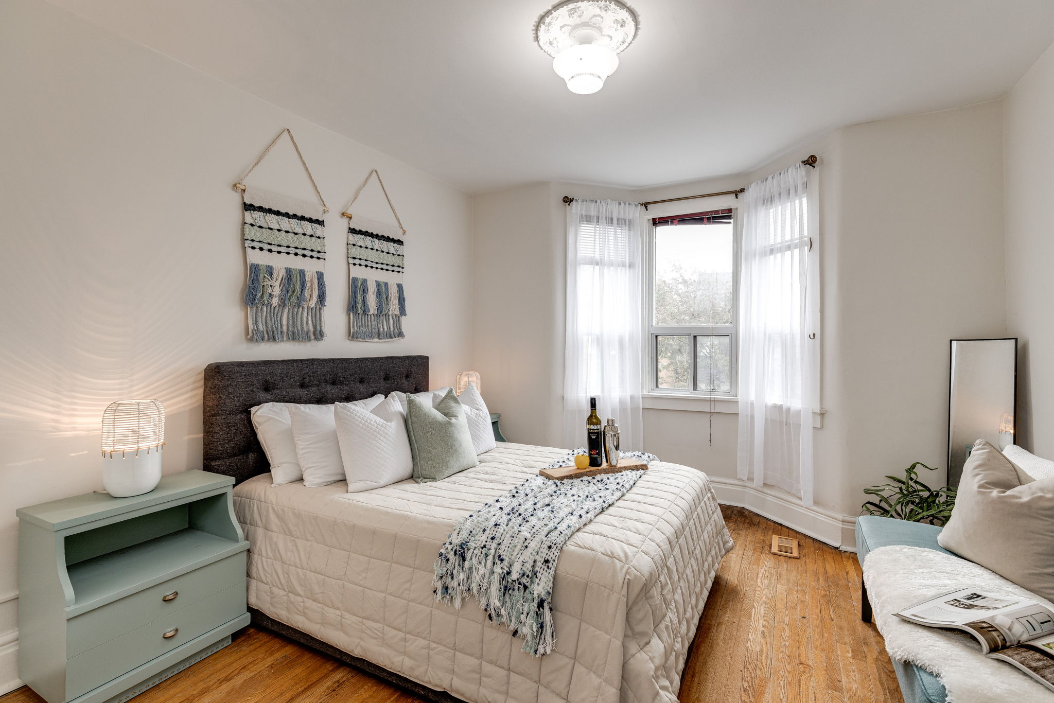 Toronto property showcase — delivered property photograph 29