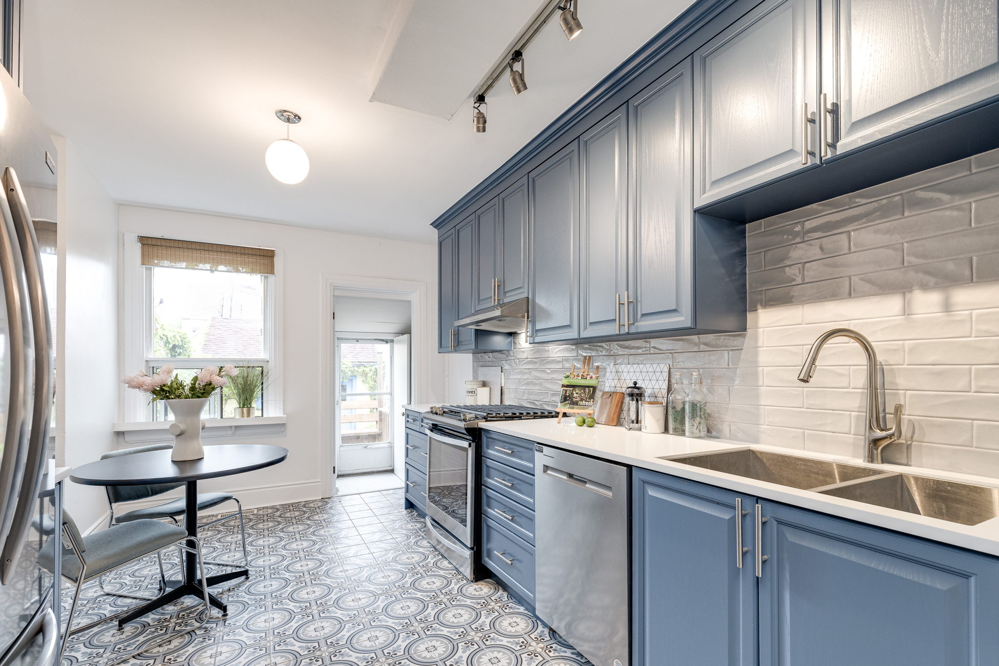 Toronto property showcase — delivered property photograph 14