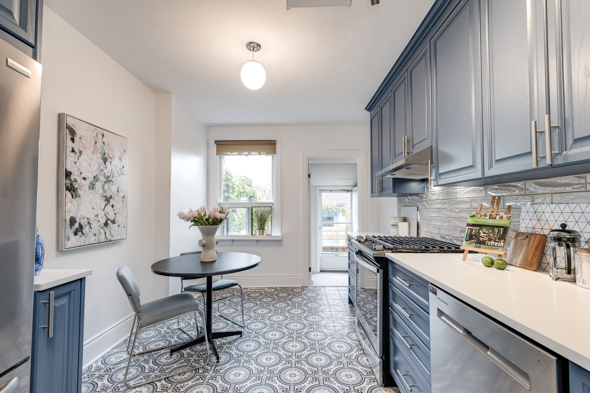 Toronto property showcase — delivered property photograph 15