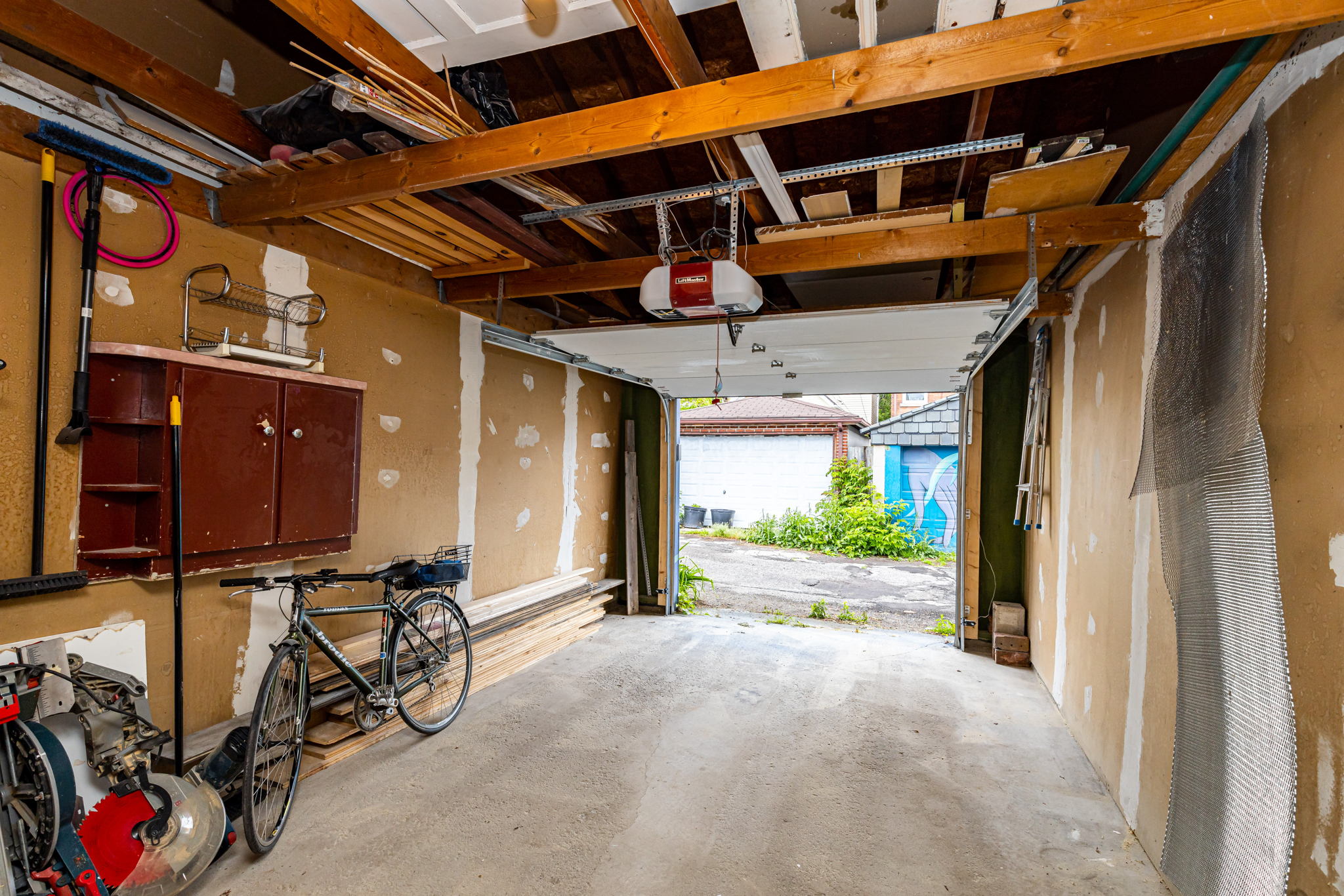 Toronto property showcase — delivered property photograph 39