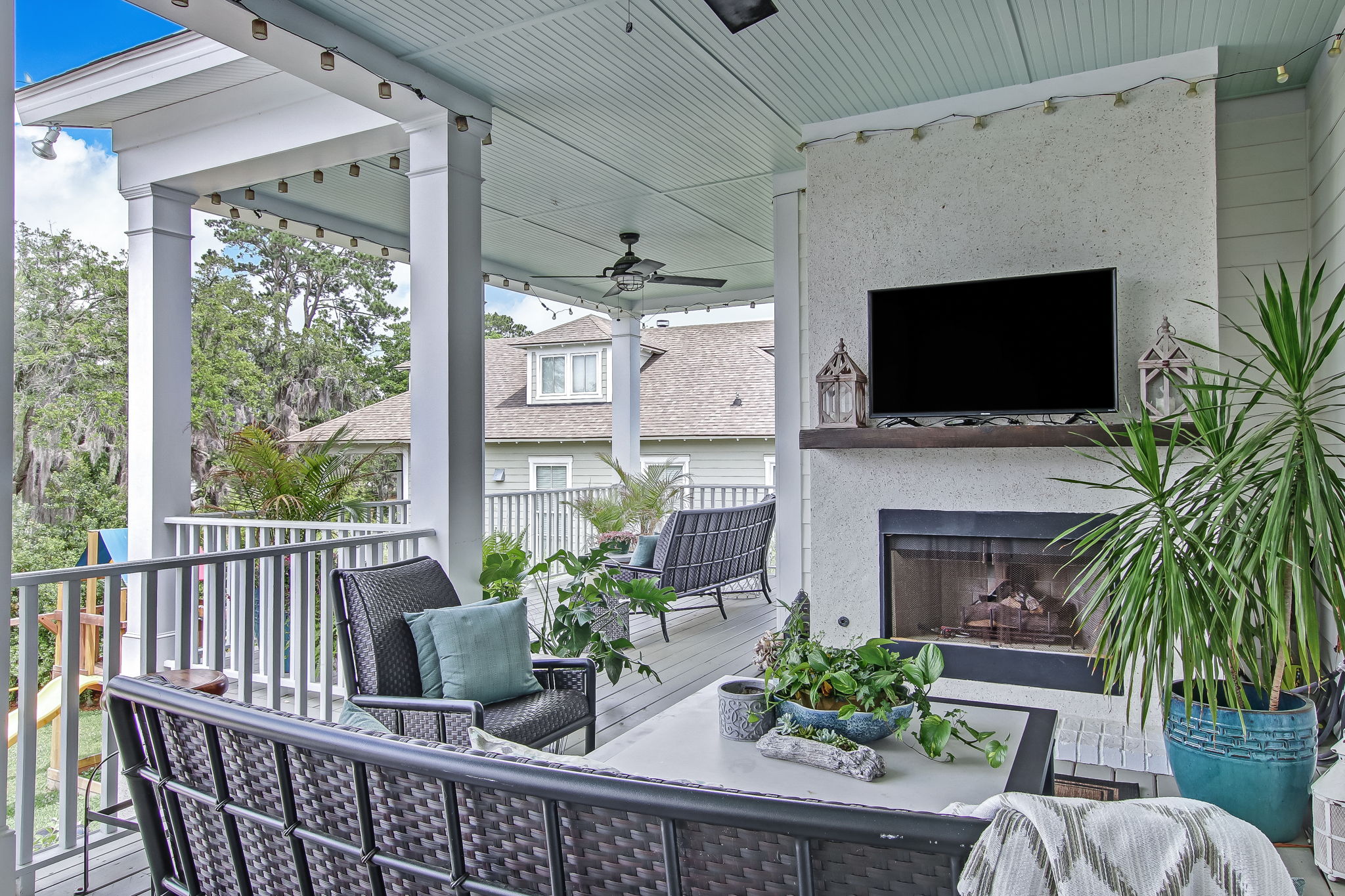 Deck