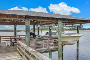 Dock