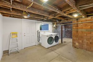  Photo 36