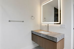  Photo 34