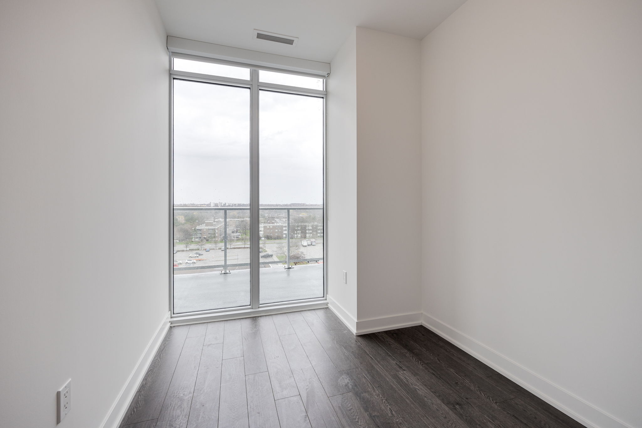 Toronto property showcase — delivered property photograph 15
