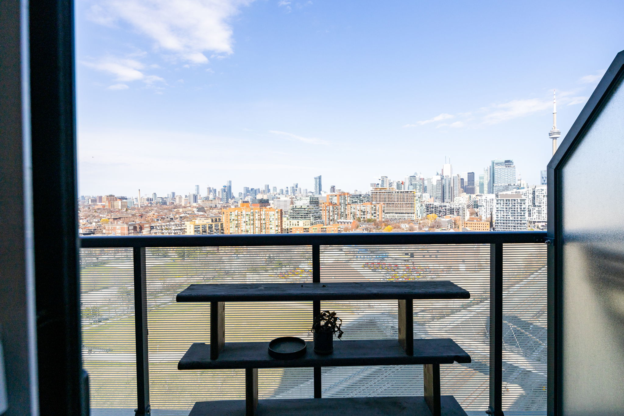 Toronto property showcase — delivered property photograph 25