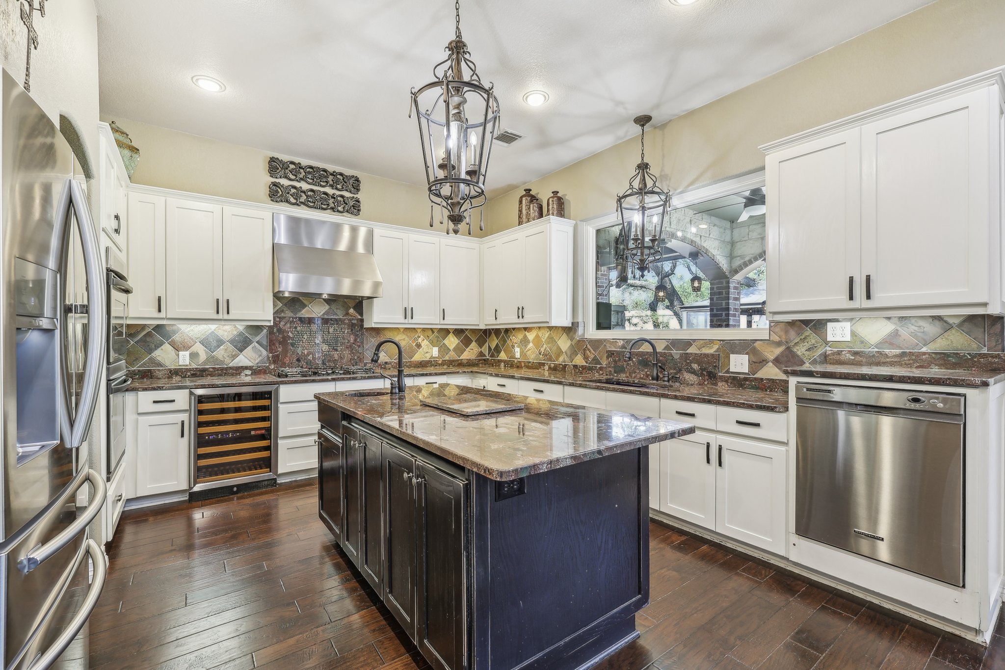 Ranch to Market Rd 1869-022.jpg