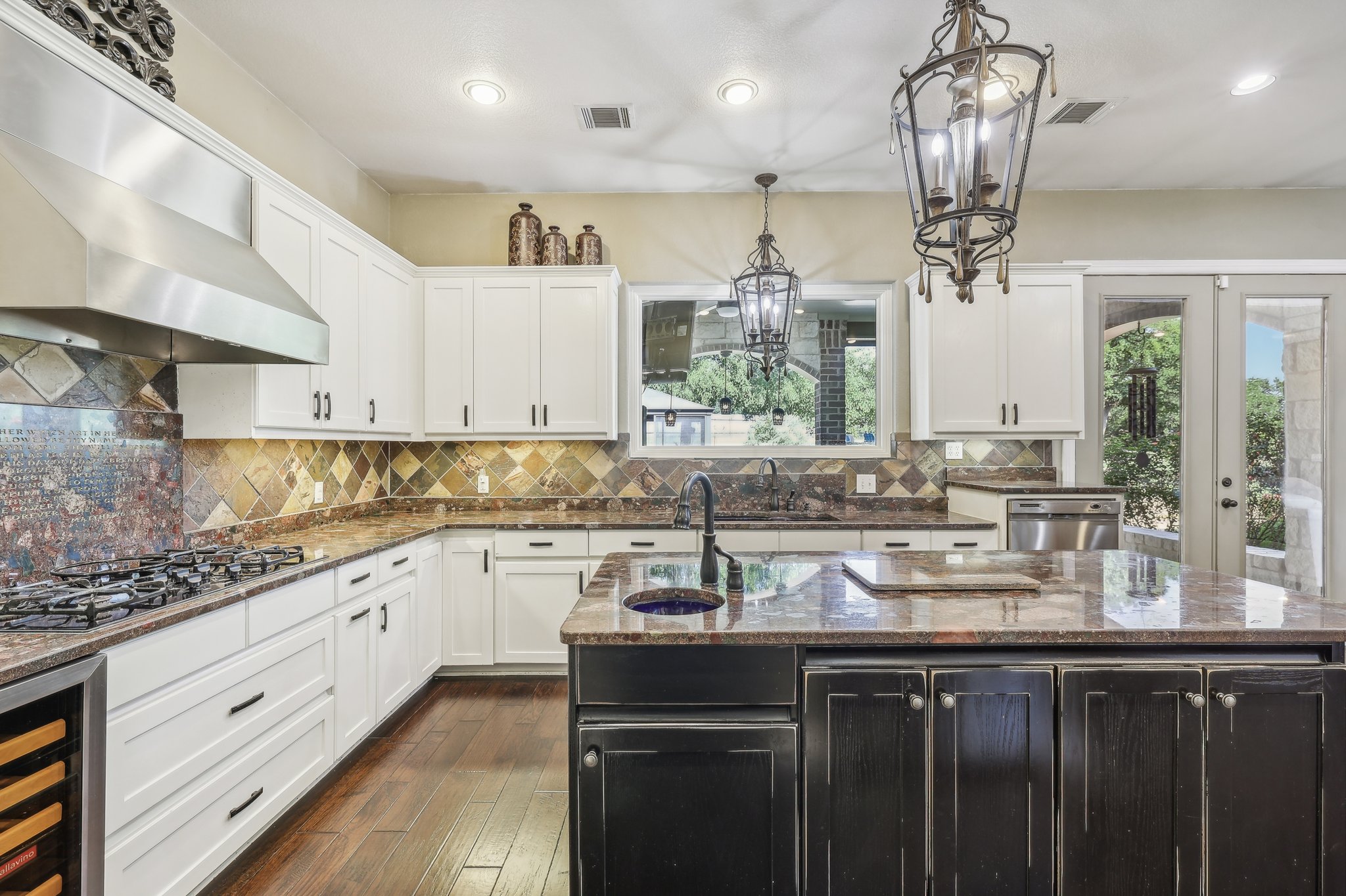 Ranch to Market Rd 1869-024.jpg