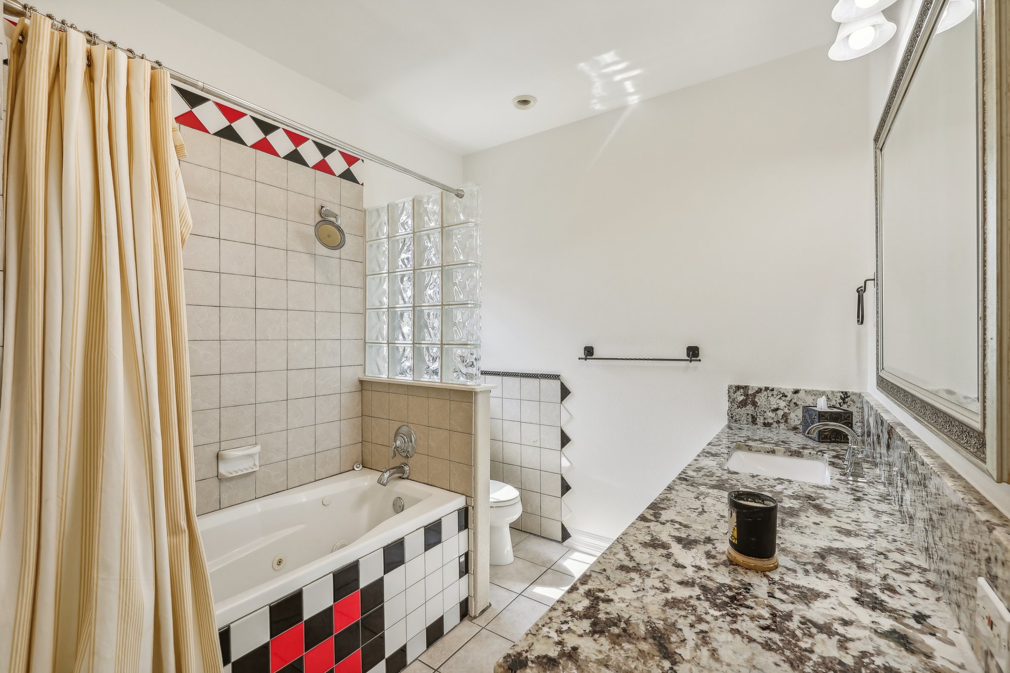 Ranch to Market Rd 1869-061.jpg