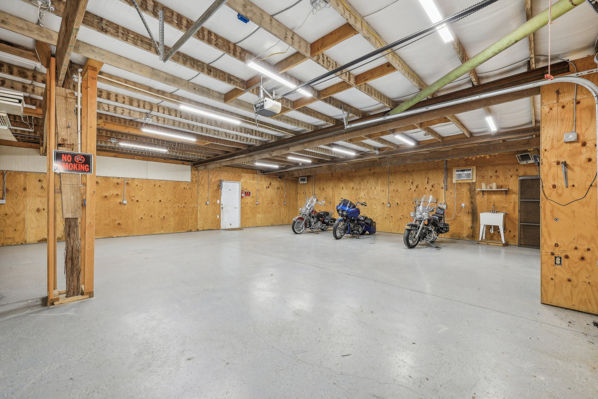 Ranch to Market Rd 1869-083.jpg