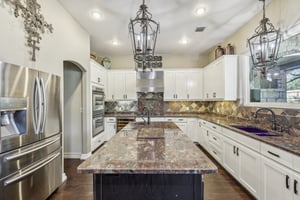 Ranch to Market Rd 1869-023.jpg