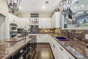 Ranch to Market Rd 1869-026.jpg