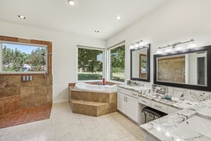 Ranch to Market Rd 1869-041.jpg