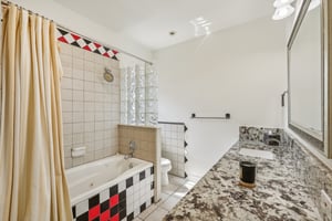 Ranch to Market Rd 1869-061.jpg